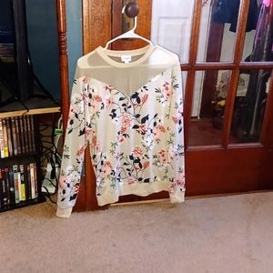 Lularoe Lizzy sweater